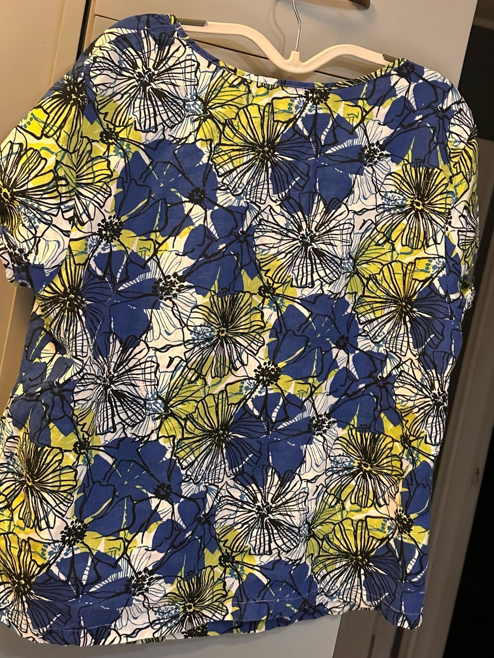 Choices Blue & Yellow Floral Scoop Neck Short Sleeve Top - Picture 3 of 4